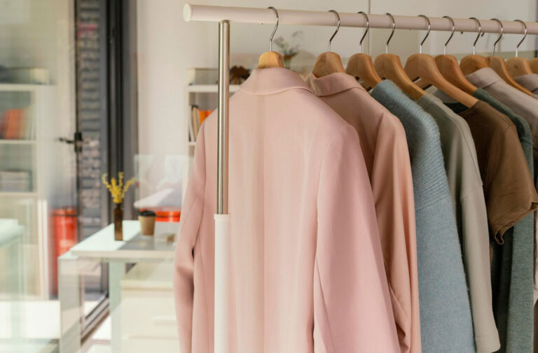 The Ultimate Guide to Choosing the Perfect Outfit for Every Body Type