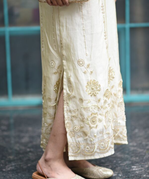 86cb2bb0-21e9-4683-9455-76f14d6a6d33