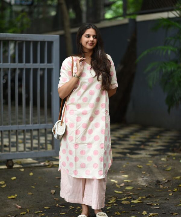 a81f0376-03db-4a6f-b1d2-f81b936097ad a81f0376-03db-4a6f-b1d2-f81b936097ad