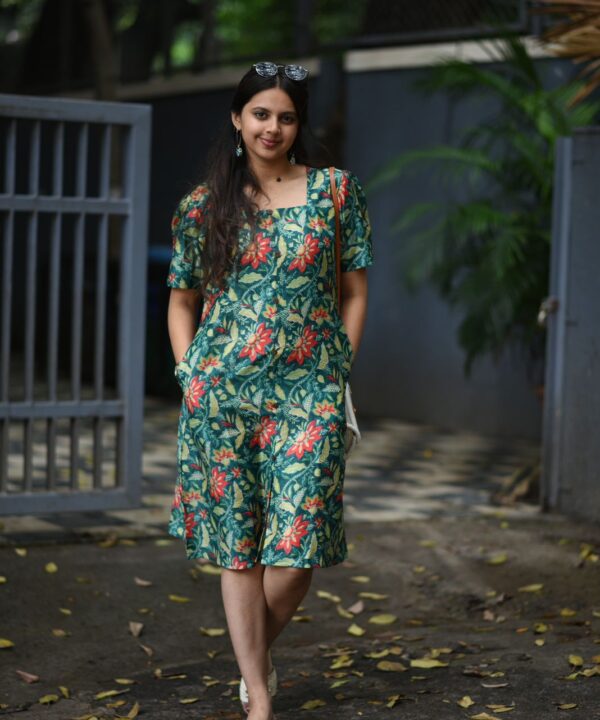 c4fddd4d-da20-487e-bae9-d288e11b402c c4fddd4d-da20-487e-bae9-d288e11b402c